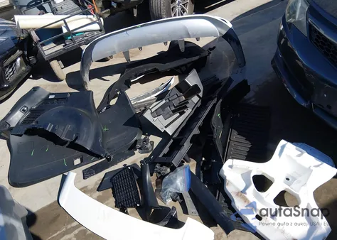 2017 Toyota Rav4 Xle из США, поврежденный, VIN JTMWFREV7HD102708